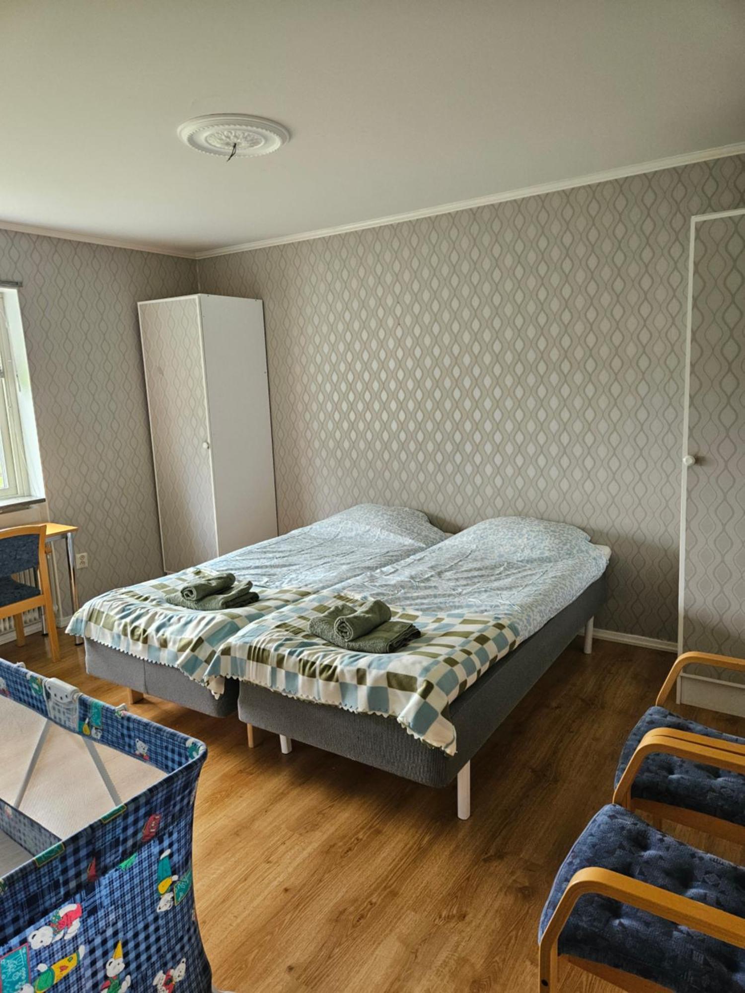 Oernsro Boende Och Staellplatser Skara Zewnętrze zdjęcie
